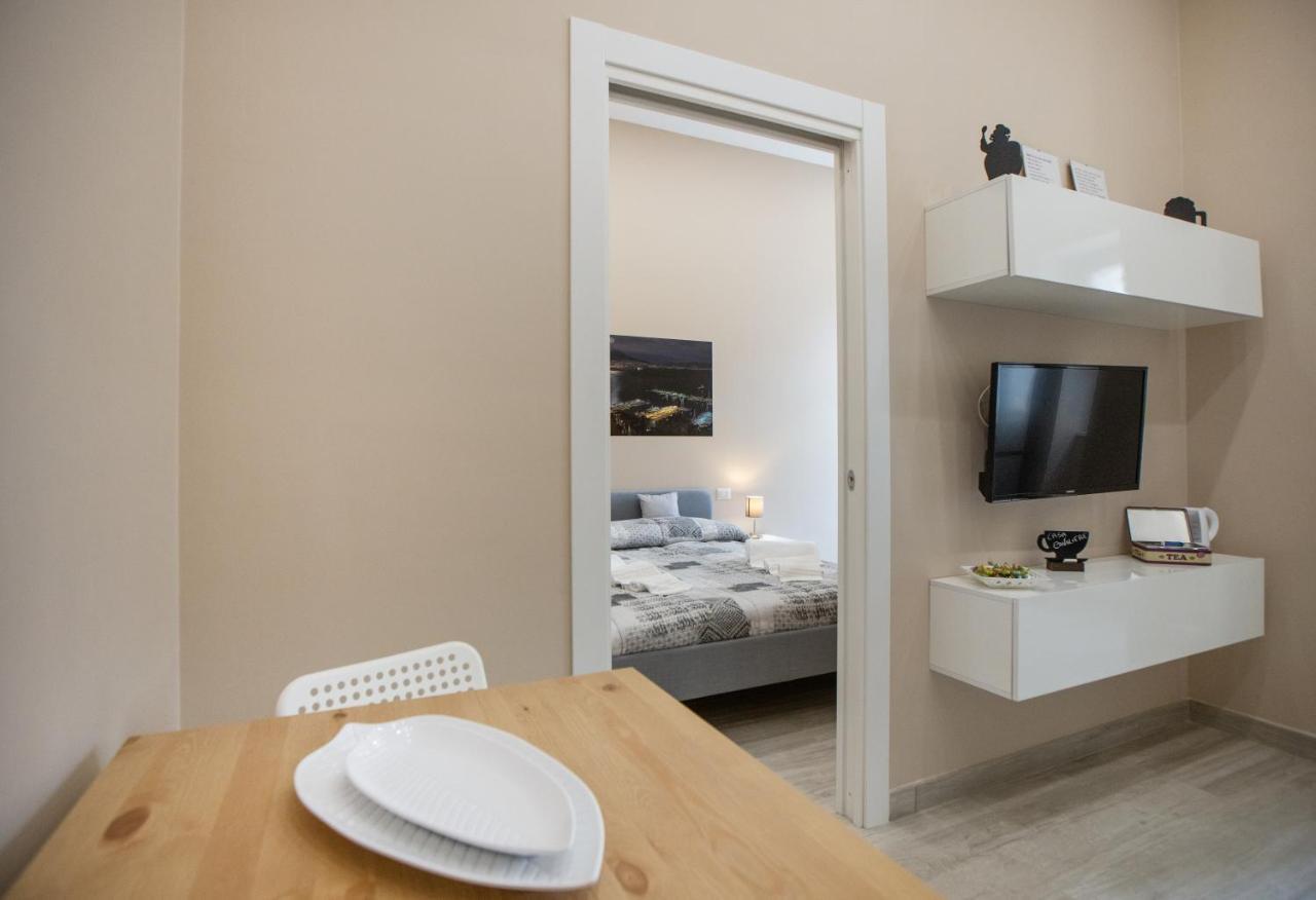Casa Cavaliere Bed & Breakfast Наполи Екстериор снимка